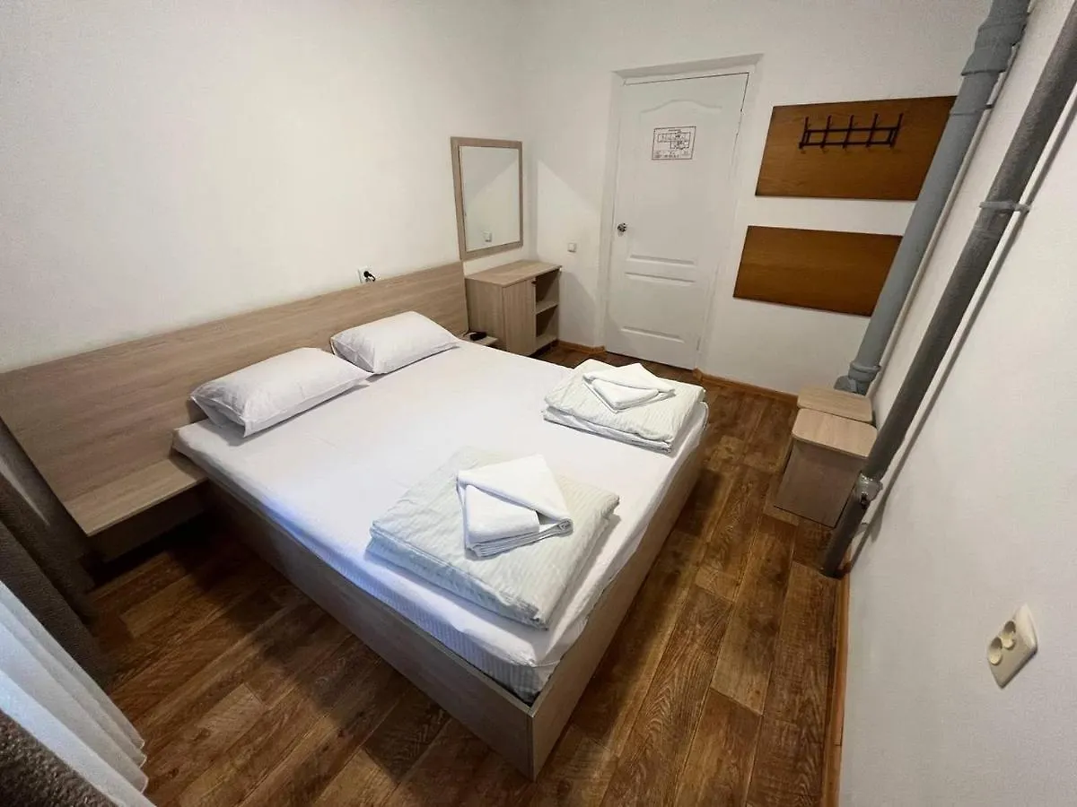 Fox Hostel Kyiv
